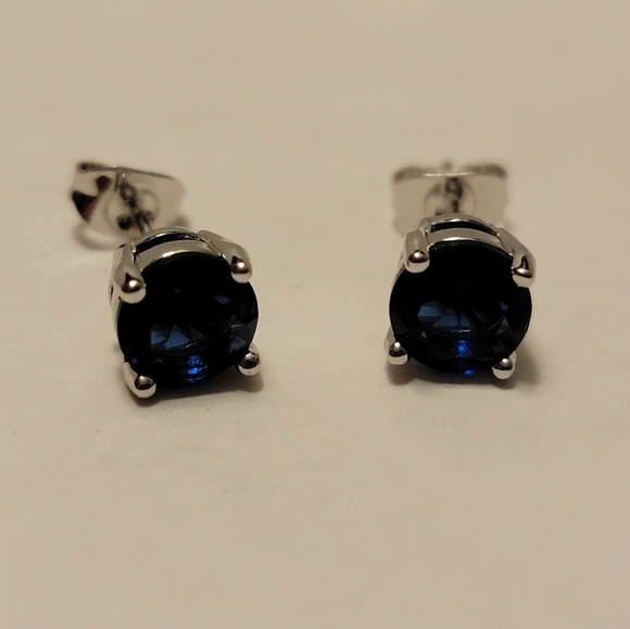 .925 Sterling Silver Blue Sapphire Gemstone Earrings - Picture 3 of 3
